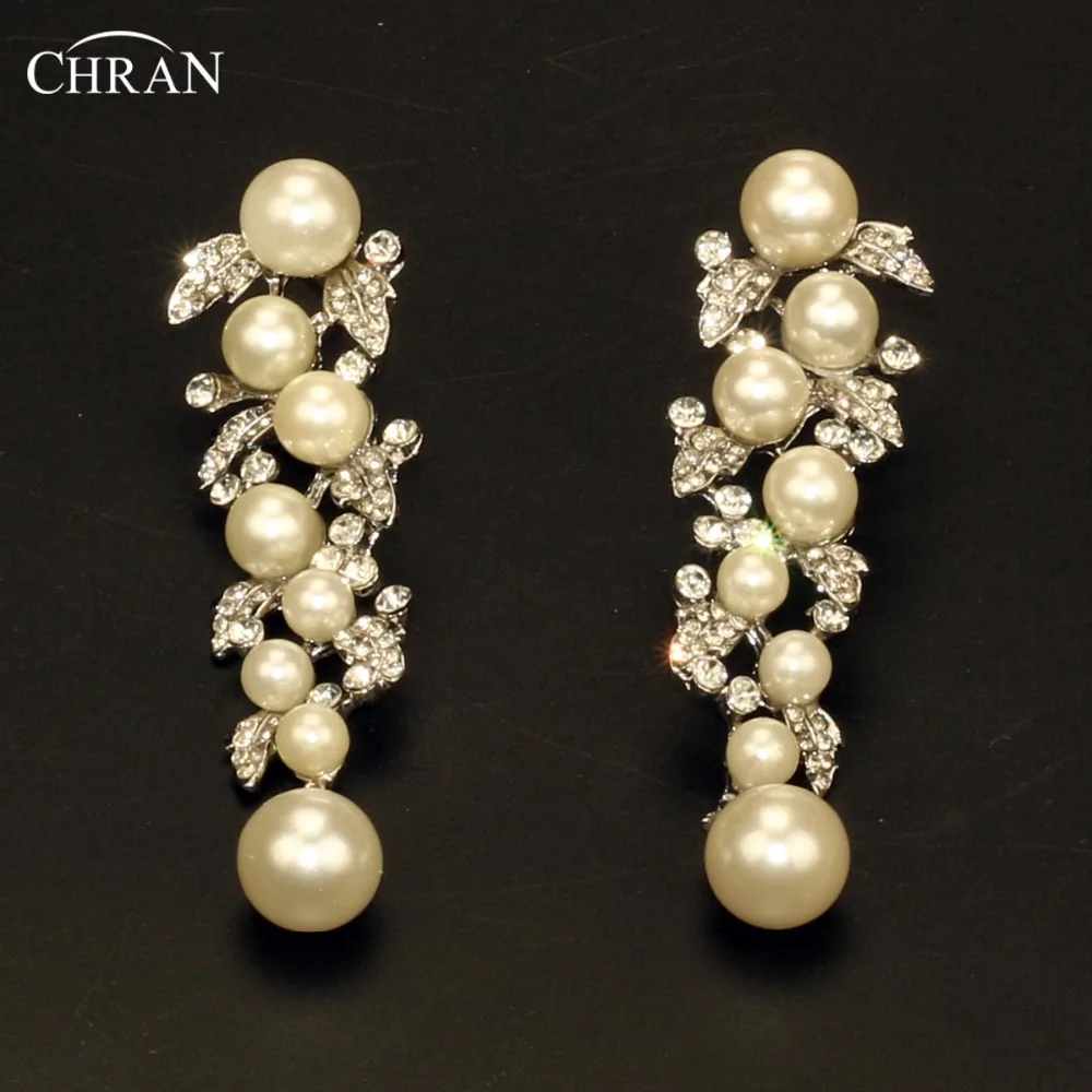 CHRAN Classic Gold Color Simulated Pearl Earrings for Women Promotion Vintage Style Crystal Long Earrings Jewelry Accessories
CHRAN Classic Gold Color Simulated Pearl Earrings for Women Promotion Vintage Style Crystal Long Earrings Jewelry Accessories
