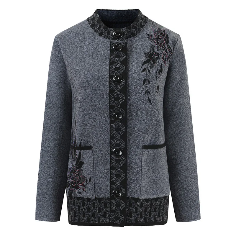 The high quality mother sweater fashion hot diamonds woolen cashmere in elderly women cardigan big size Warm mother's coat AS30
The high quality mother sweater fashion hot diamonds woolen cashmere in elderly women cardigan big size Warm mother's coat AS30
