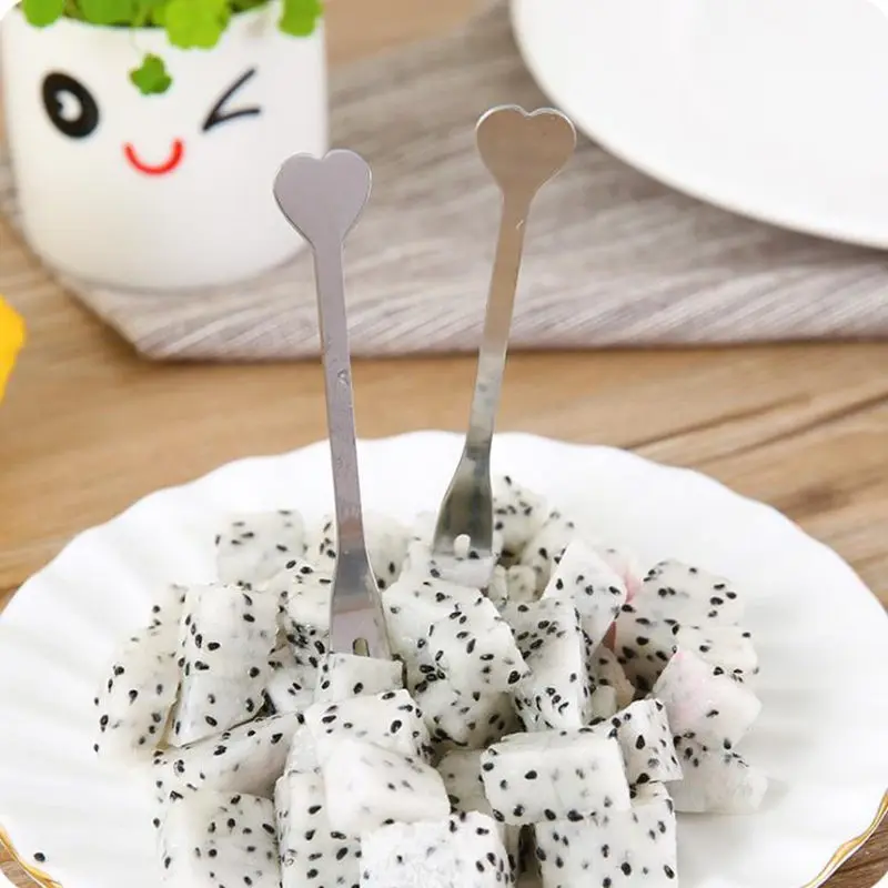 Mini Stainless Steel Fruit Forks Dinning Tableware Party Cake Snacks Desserts Flatware Fork Serving Kitchen Tools F20173396
Mini Stainless Steel Fruit Forks Dinning Tableware Party Cake Snacks Desserts Flatware Fork Serving Kitchen Tools F20173396
