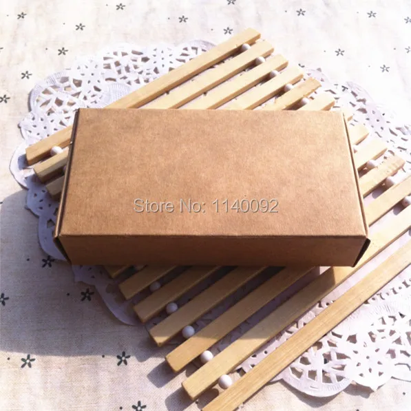 Бесплатная доставка, упаковочная коробка из крафт-бумаги 13,3x6,8x1,8 см/плоский чехол для карт/непромокаемая коробка для коллекции заметок/полезный чехол для хранения/коробка для украшений
Бесплатная доставка, упаковочная коробка из крафт-бумаги 13,3x6,8x1,8 см/плоский чехол для карт/непромокаемая коробка для коллекции заметок/полезный чехол для хранения/коробка для украшений