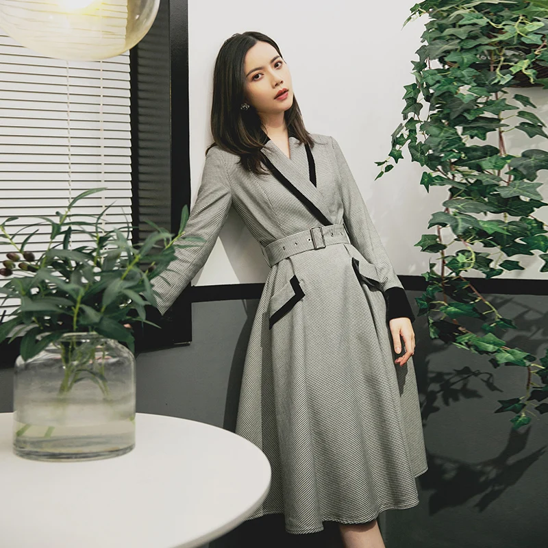 Spring Women's New England Style Court Retro Houndstooth Slim Elegant Mid-length Dress Fashion Temperament Party Dresses
Spring Women's New England Style Court Retro Houndstooth Slim Elegant Mid-length Dress Fashion Temperament Party Dresses