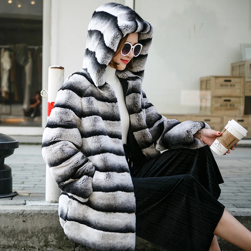 New 80cm Real Hooded Rex Rabbit Fur Coat/Mens Fur Coat/ Lynx fur/ Rex Totoro Grey Plus Customized Hoodie Twill Stripes Cuffs
New 80cm Real Hooded Rex Rabbit Fur Coat/Mens Fur Coat/ Lynx fur/ Rex Totoro Grey Plus Customized Hoodie Twill Stripes Cuffs