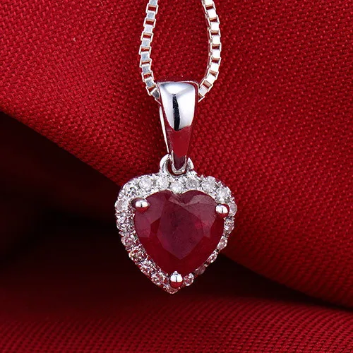 Цепочка LOVERJEWELRY из 18-каратного белого золота с подвеской в виде красного Рубина
Цепочка LOVERJEWELRY из 18-каратного белого золота с подвеской в виде красного Рубина