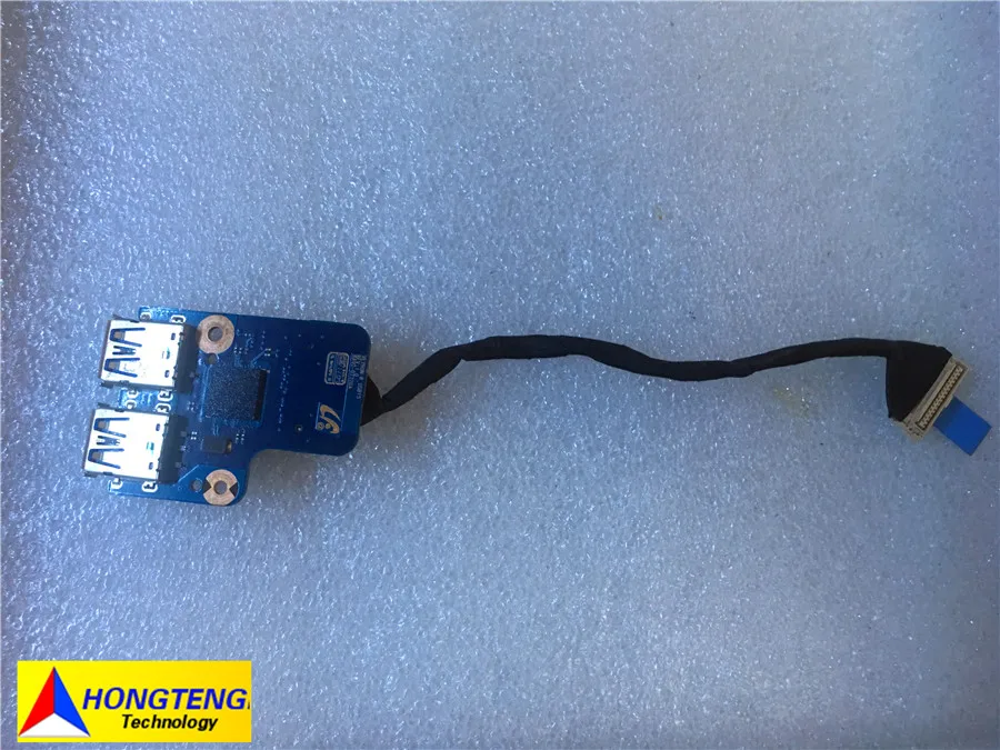 Genuine FOR Samsung RF511 NP-RF511 USB Socket Port Board BA92-07326A 100% TESED OK
Genuine FOR Samsung RF511 NP-RF511 USB Socket Port Board BA92-07326A 100% TESED OK