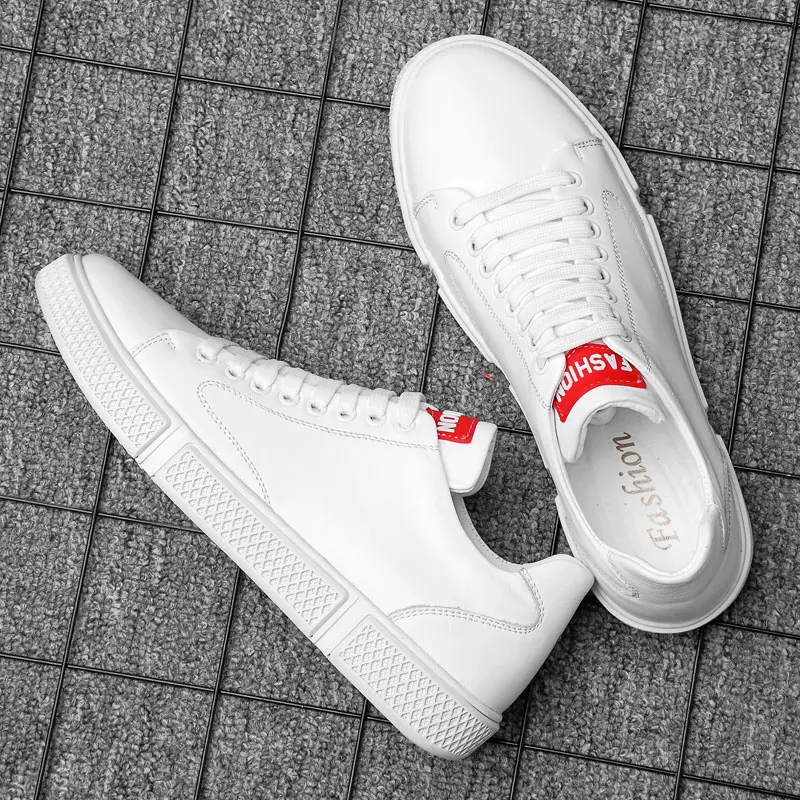 New Men's Shoes for Man Casual Shoes Leather White flat Shoes Sneakers Oxford Men Plus Big Size fashion
New Men's Shoes for Man Casual Shoes Leather White flat Shoes Sneakers Oxford Men Plus Big Size fashion