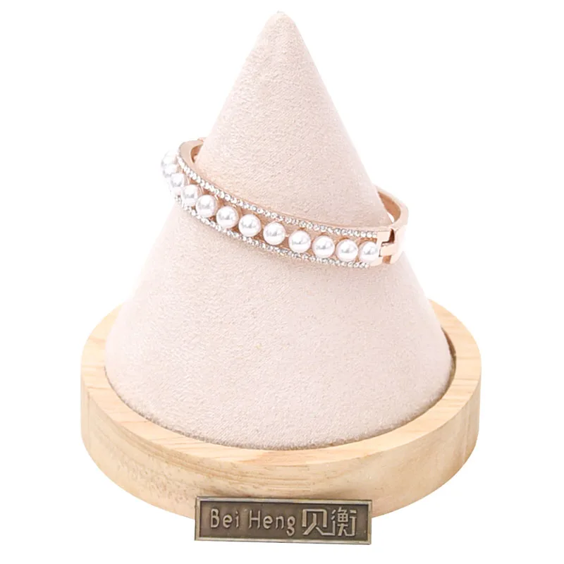 New Fashion Solid Wood Leather Cone Bangle Bracelet Holder Jewelry Display Holder
New Fashion Solid Wood Leather Cone Bangle Bracelet Holder Jewelry Display Holder