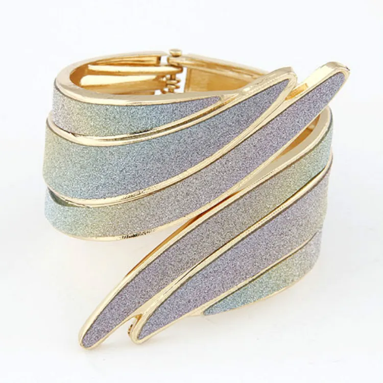 New Arrive Punk Jewelry Fashion Bracelet Glitter Shiny Cuff Bangle for Party Christmas Women Gift
New Arrive Punk Jewelry Fashion Bracelet Glitter Shiny Cuff Bangle for Party Christmas Women Gift