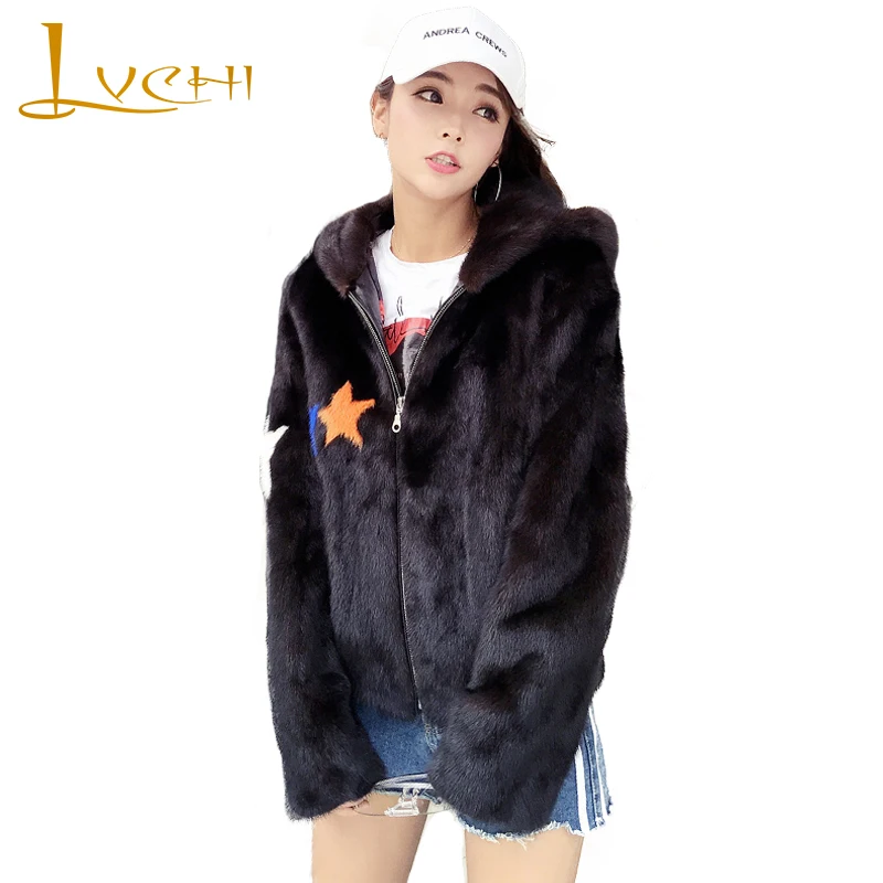 LVCHI Women Winter Real Fur Coats 2019 Five Star Pattern Mink Coat Female Thick With Hat Natural Fur Overcoats Young Women Coat
LVCHI Women Winter Real Fur Coats 2019 Five Star Pattern Mink Coat Female Thick With Hat Natural Fur Overcoats Young Women Coat