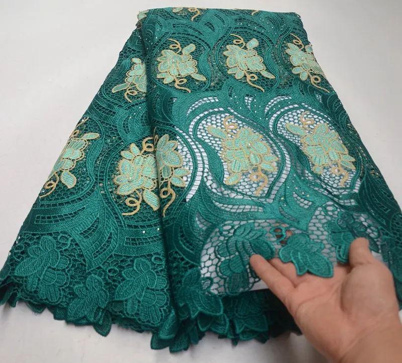 Nigerian lace Fabric 2019 African Cord Lace High Quality Nigerian Guipure Cord Lace Fabric For Wedding Dress TS8121
Nigerian lace Fabric 2019 African Cord Lace High Quality Nigerian Guipure Cord Lace Fabric For Wedding Dress TS8121