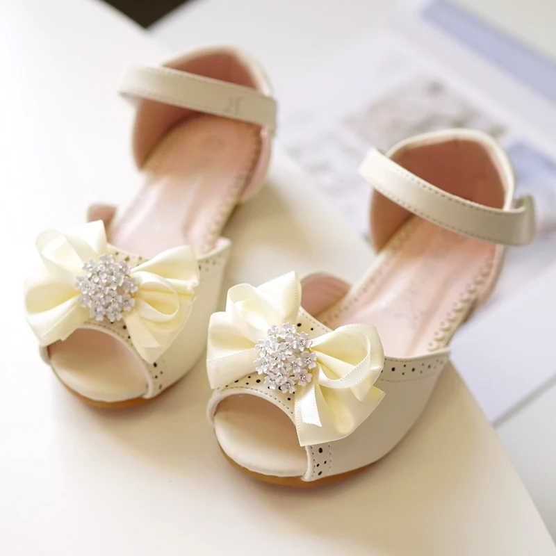 Summer Style Children Sandals Girls Princess Beautiful Flower Shoes Kids Flat Sandals Baby Girls Shoes 501-37
Summer Style Children Sandals Girls Princess Beautiful Flower Shoes Kids Flat Sandals Baby Girls Shoes 501-37