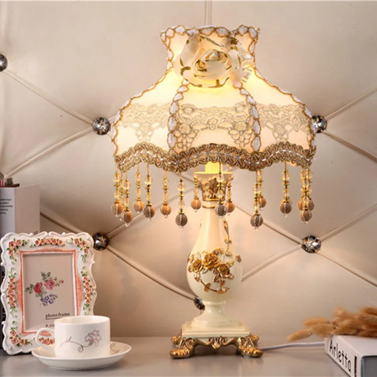 European Bedroom Bedside Lamp Stylish Creative Warm Table Lamp Modern Living Room Table Lamps
European Bedroom Bedside Lamp Stylish Creative Warm Table Lamp Modern Living Room Table Lamps