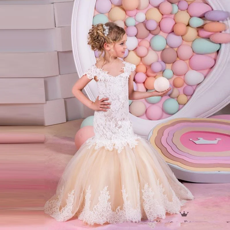 2019 New Lovely Mermaid Flower Girl Dresses Champagne Tulle Cap Sleeve Lace Applique Chic Girls Birthday Party Dress Custom Made
2019 New Lovely Mermaid Flower Girl Dresses Champagne Tulle Cap Sleeve Lace Applique Chic Girls Birthday Party Dress Custom Made