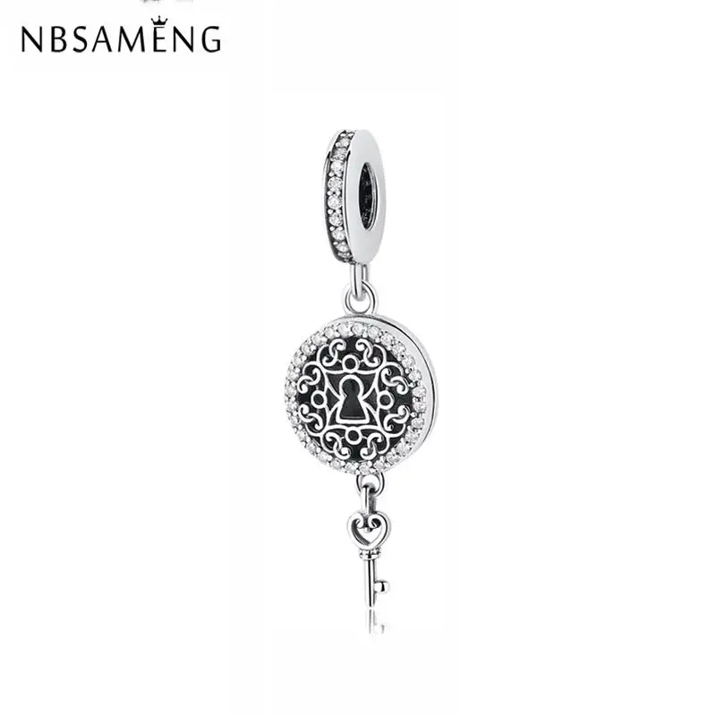 New Original 100% 925 Sterling Silver Bead Charm Regal Key Pendant Charms Love Lock Fit Bracelets Women Diy Jewelry
New Original 100% 925 Sterling Silver Bead Charm Regal Key Pendant Charms Love Lock Fit Bracelets Women Diy Jewelry