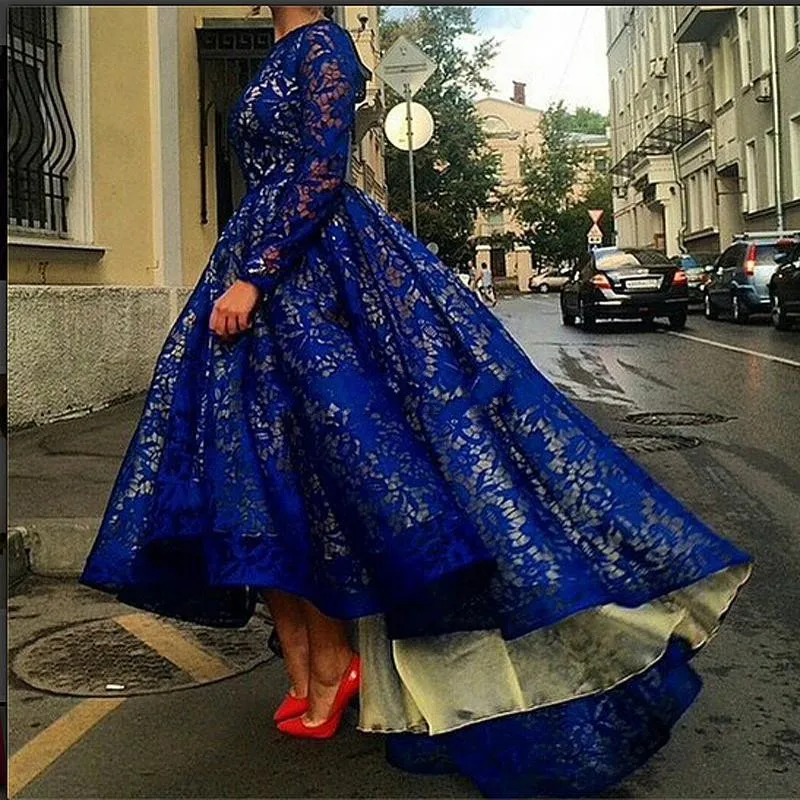 2016 A-line Royal Blue Lace Dubai Arabic Kaftan Lace Long Sleeve Muslim Evening Gown
2016 A-line Royal Blue Lace Dubai Arabic Kaftan Lace Long Sleeve Muslim Evening Gown