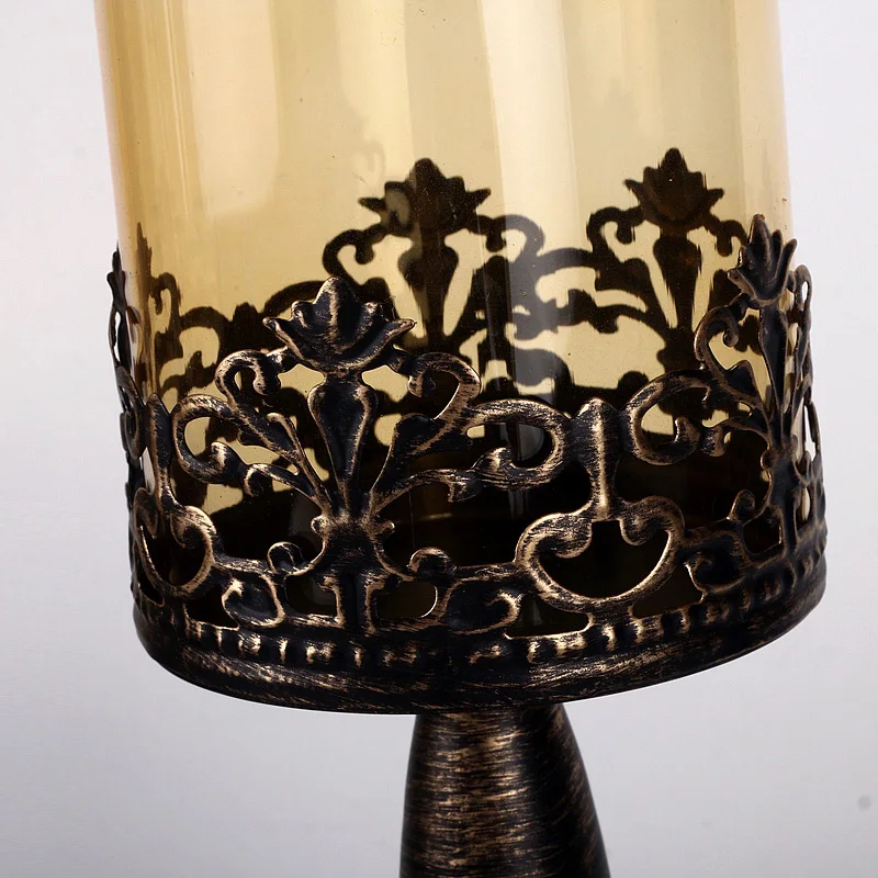 European Retro Carved Candlestick Creative Iron for Wedding Celebration Ornaments Home Decoration
European Retro Carved Candlestick Creative Iron for Wedding Celebration Ornaments Home Decoration