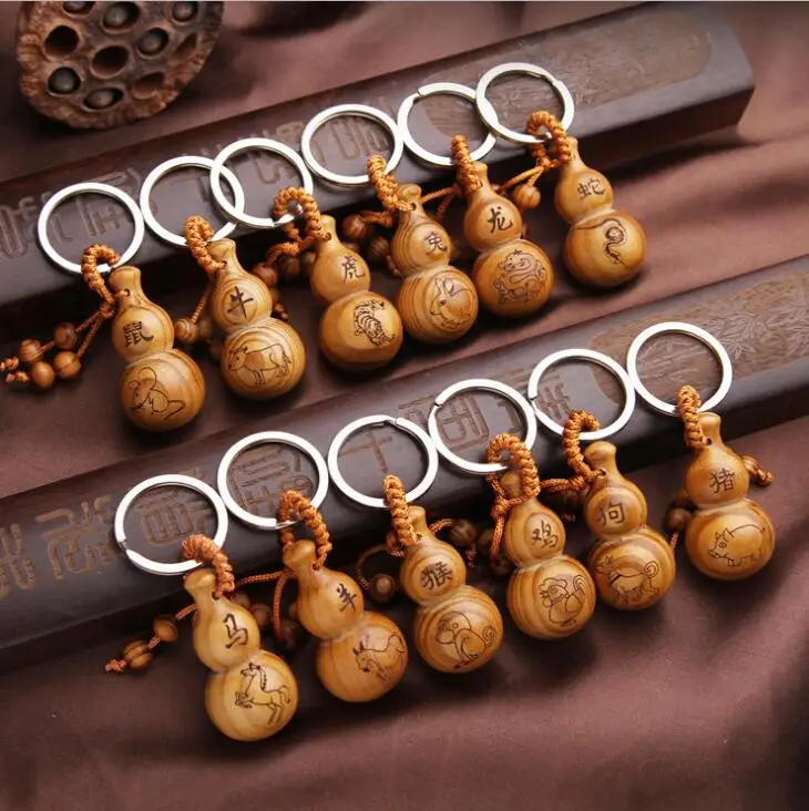 Chinese Peach Wood Carved Word Safe And Good Luck Word Twelve Zodiac Animal Gourd Cucurbit Exquisite Car Key Chain Pendant
Chinese Peach Wood Carved Word Safe And Good Luck Word Twelve Zodiac Animal Gourd Cucurbit Exquisite Car Key Chain Pendant