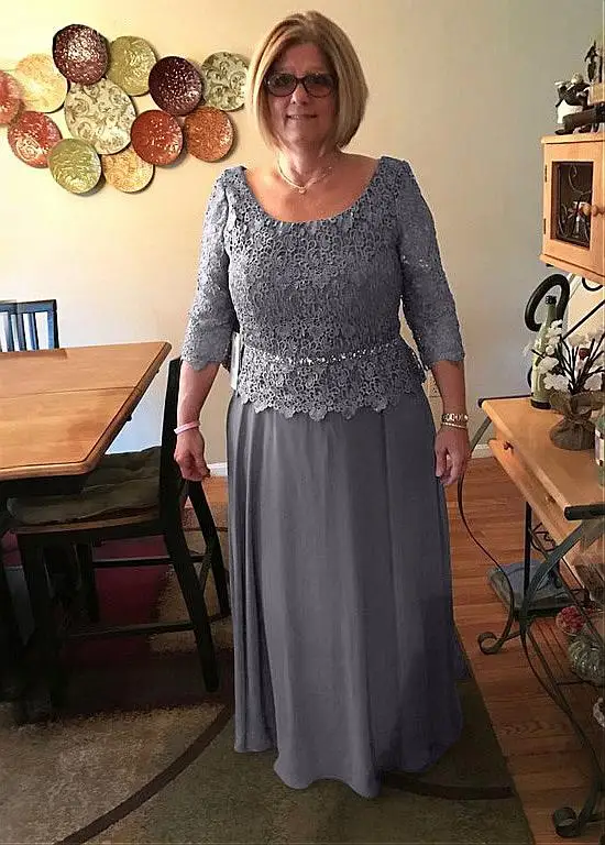 Exquisite Lace Chiffon Scoop Neckline Floor-length A-line Mother Of The Bride Dresses With Beadings
Exquisite Lace Chiffon Scoop Neckline Floor-length A-line Mother Of The Bride Dresses With Beadings