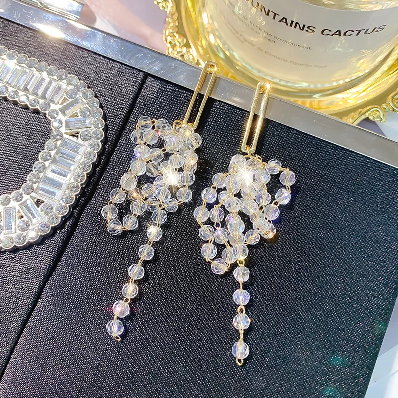 DREJEW Fashion Long Tassel Crystal Statement Dangle Earrings 2019 Silver 925 Alloy Drop Earrings for Women Wedding Jewelry E1611
DREJEW Fashion Long Tassel Crystal Statement Dangle Earrings 2019 Silver 925 Alloy Drop Earrings for Women Wedding Jewelry E1611