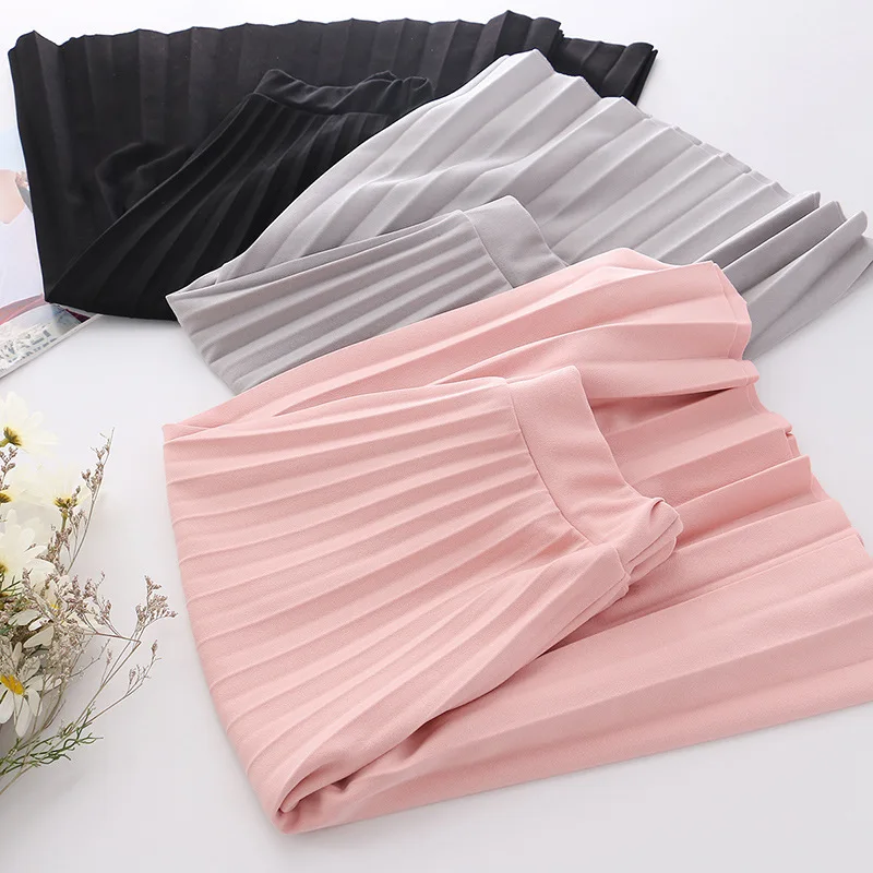 2018 girl skirt Spring summer autumn winter new high waist elastic waist pleated fashion female long skirts wild a word
2018 girl skirt Spring summer autumn winter new high waist elastic waist pleated fashion female long skirts wild a word