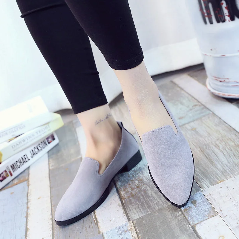 Spring Newest Women Low Heels Shoes Pointed Toe Fashion Solid Lightweight Female Shallow Casual Shoes Slip-on Low Heels Shoes
Spring Newest Women Low Heels Shoes Pointed Toe Fashion Solid Lightweight Female Shallow Casual Shoes Slip-on Low Heels Shoes