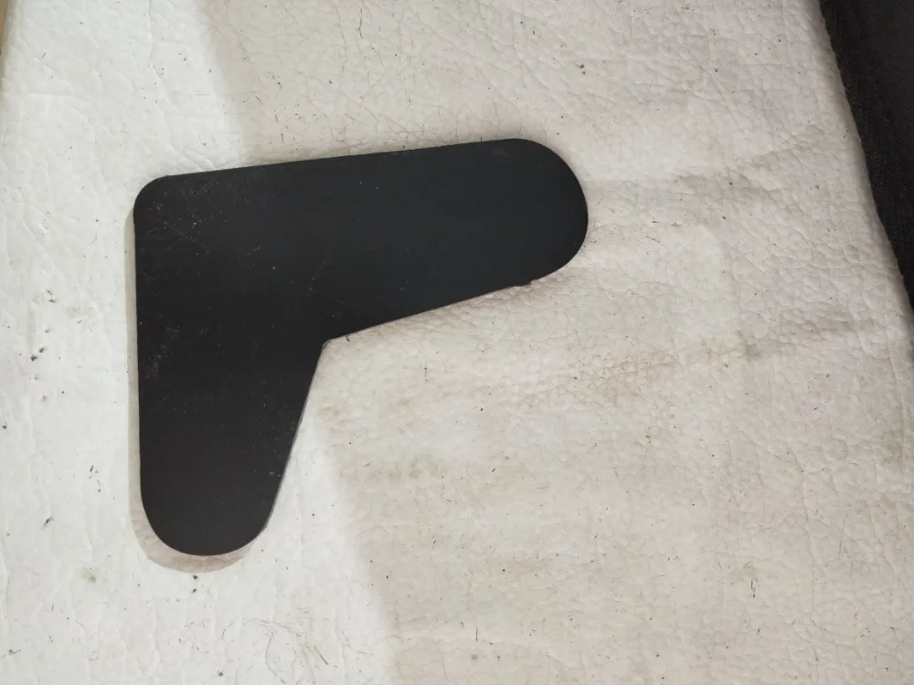New ABS black color Electric Guitar Pickguard Guitar parts #1826 supply cover plate for the control cavity
New ABS black color Electric Guitar Pickguard Guitar parts #1826 supply cover plate for the control cavity
