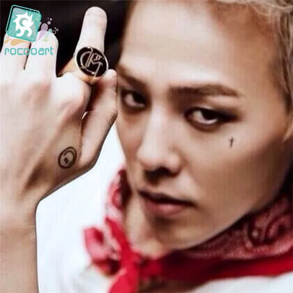 Rocooart HC1124 Temporary Tattoo Stickers Bigbang G-dragon Cartoon Smile And Lightning Fake Tattoo Women Finger Kawaii Tattoo
Rocooart HC1124 Temporary Tattoo Stickers Bigbang G-dragon Cartoon Smile And Lightning Fake Tattoo Women Finger Kawaii Tattoo