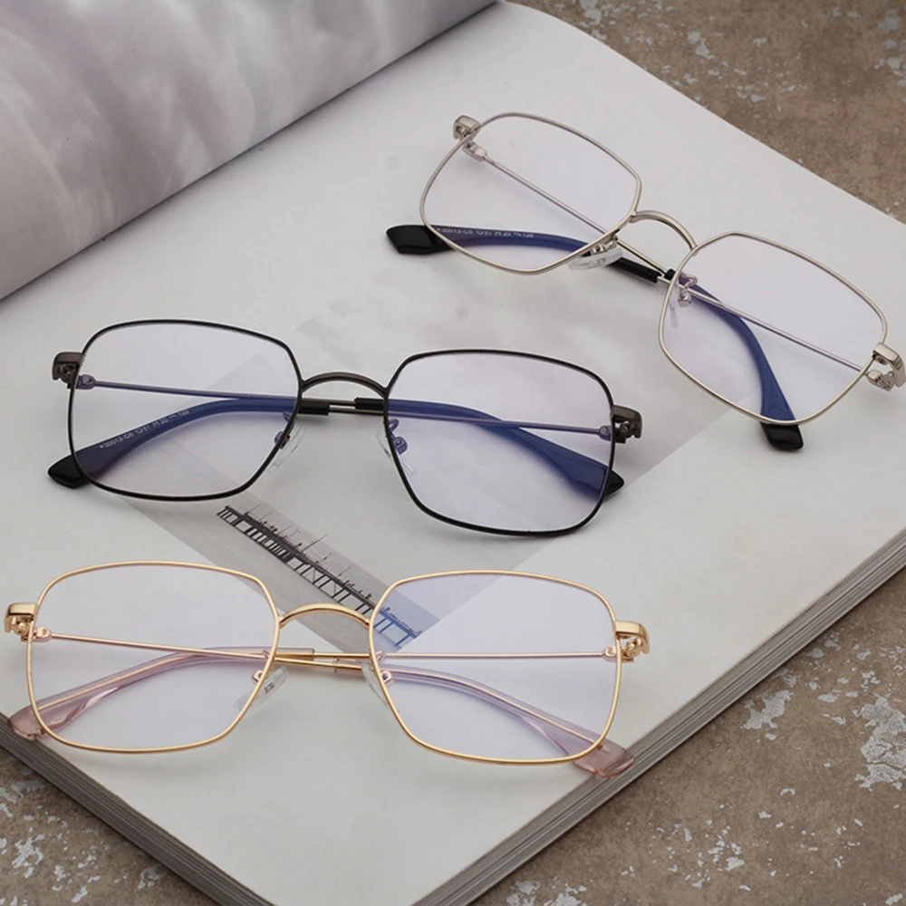 Retro Metal square eyeglasses frames fashion mens eyewear women eye glasses brand clear men glasses frame optical 30013-OLO
Retro Metal square eyeglasses frames fashion mens eyewear women eye glasses brand clear men glasses frame optical 30013-OLO