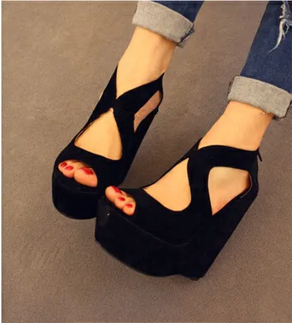 2019 Spring and summer new Korean version of the fish mouth wedge high heel sandals women's shoes
2019 Spring and summer new Korean version of the fish mouth wedge high heel sandals women's shoes