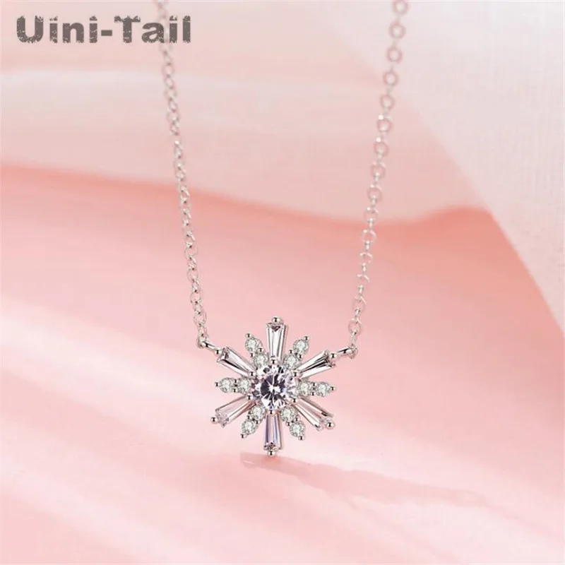 Uini-Tail hot new 925 sterling silver romantic snowflake pendant micro-inlaid necklace temperament Korean fashion trend ED054
Uini-Tail hot new 925 sterling silver romantic snowflake pendant micro-inlaid necklace temperament Korean fashion trend ED054