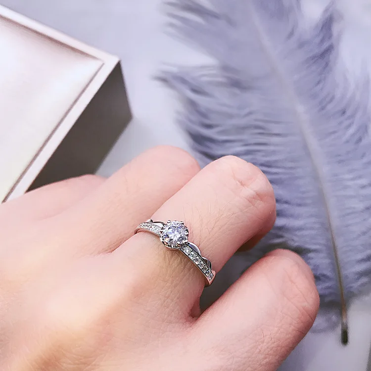 Liffly Brand Fashion Silver 925 Ring Jewelry Cubic Zircon Crystal Engagement Wedding Diamond Rings for Women
Liffly Brand Fashion Silver 925 Ring Jewelry Cubic Zircon Crystal Engagement Wedding Diamond Rings for Women