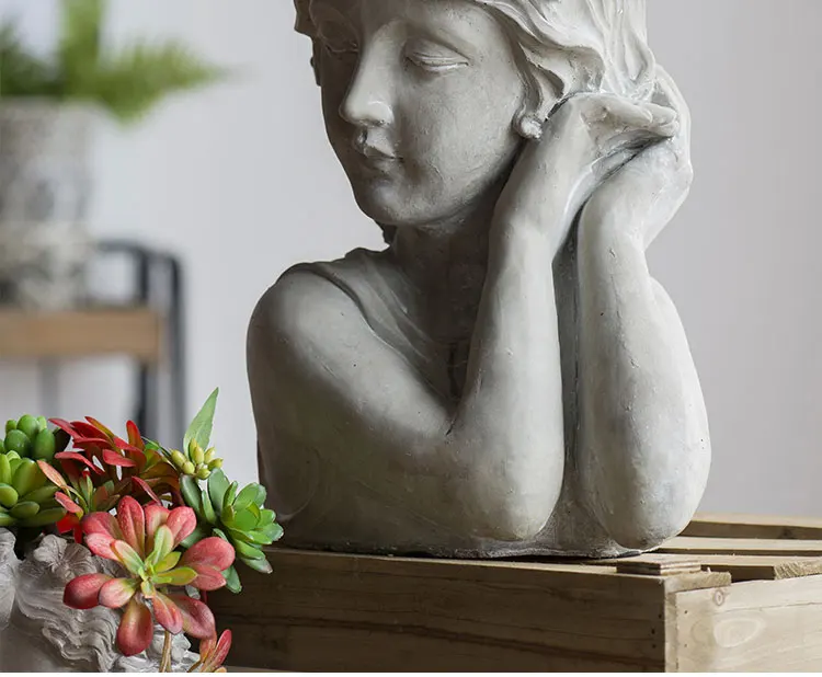 Retro Art Cement Portrait Wall Hanging Sculpture Flower Pot Flower Creative Garden Outdoor Garden Soil Cultivation Potted Decor
Retro Art Cement Portrait Wall Hanging Sculpture Flower Pot Flower Creative Garden Outdoor Garden Soil Cultivation Potted Decor