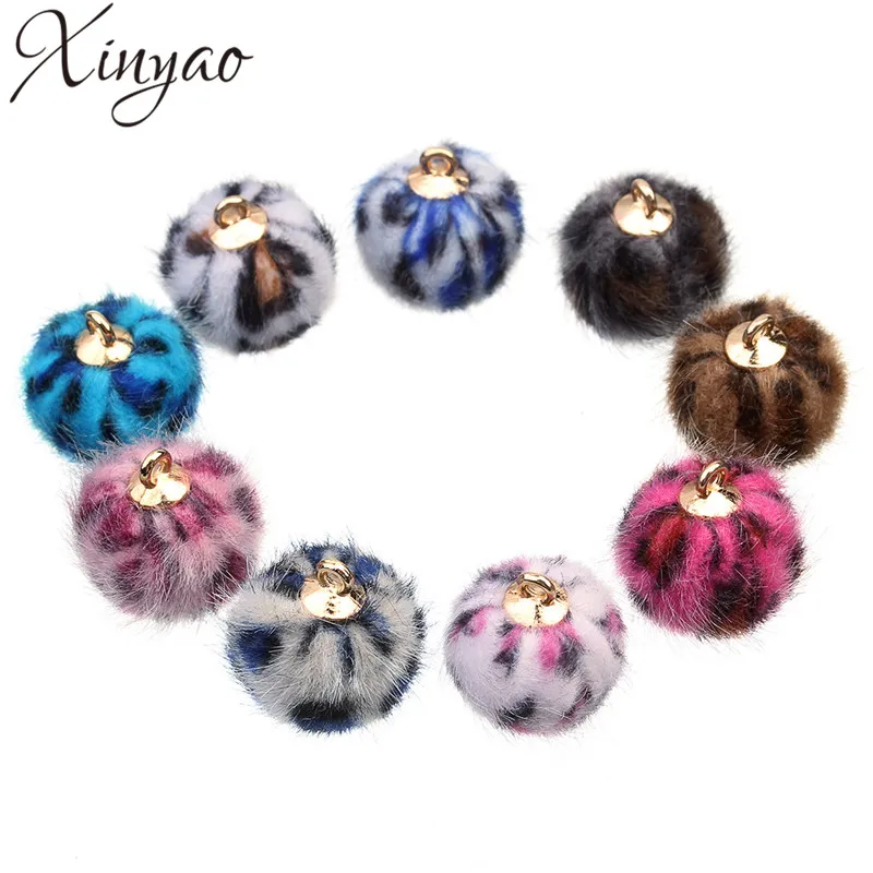 XINYAO 24pcs/lot 15mm Leopard Fur Covered Ball Hair Ball Beads Charm Pendant For Earring Necklace Bracelet DIY Jewelry Making
XINYAO 24pcs/lot 15mm Leopard Fur Covered Ball Hair Ball Beads Charm Pendant For Earring Necklace Bracelet DIY Jewelry Making