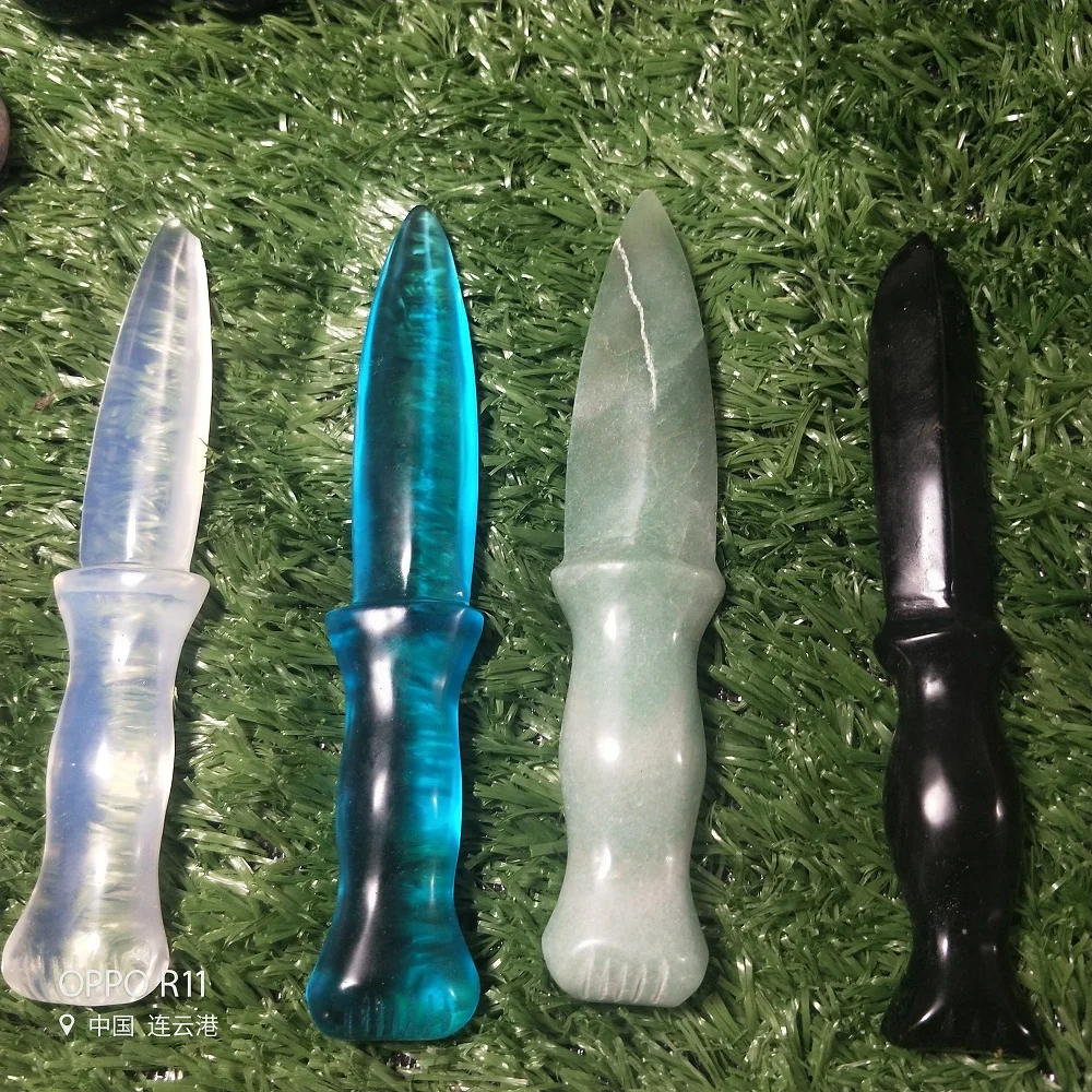 Natural Quartz Crystal Dagger Moonstone Obsidian Knife Crafts Healing Crystal Stone Home Decoration Gifts
Natural Quartz Crystal Dagger Moonstone Obsidian Knife Crafts Healing Crystal Stone Home Decoration Gifts