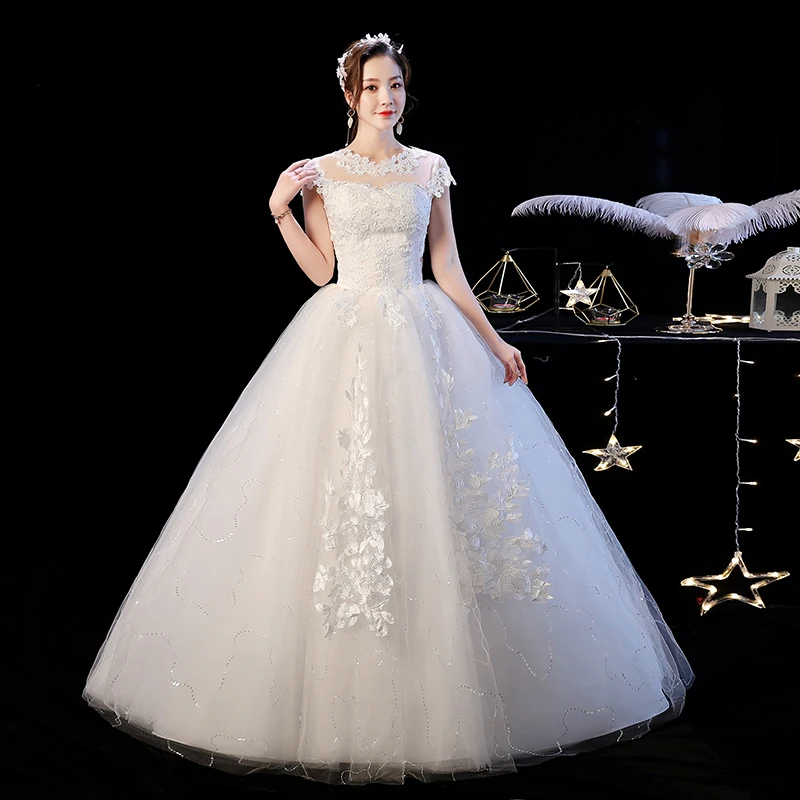 Фото 2019 Новое винтажное свадебное платье с круглым вырезом и коротким рукавом простое