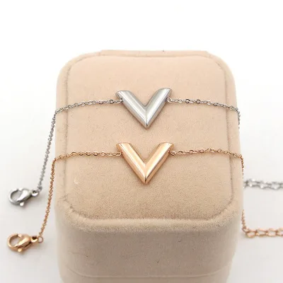Bilincolor trendy fashion rose gold stainless steel fashion initial v letter charm bracelet for women
Bilincolor trendy fashion rose gold stainless steel fashion initial v letter charm bracelet for women