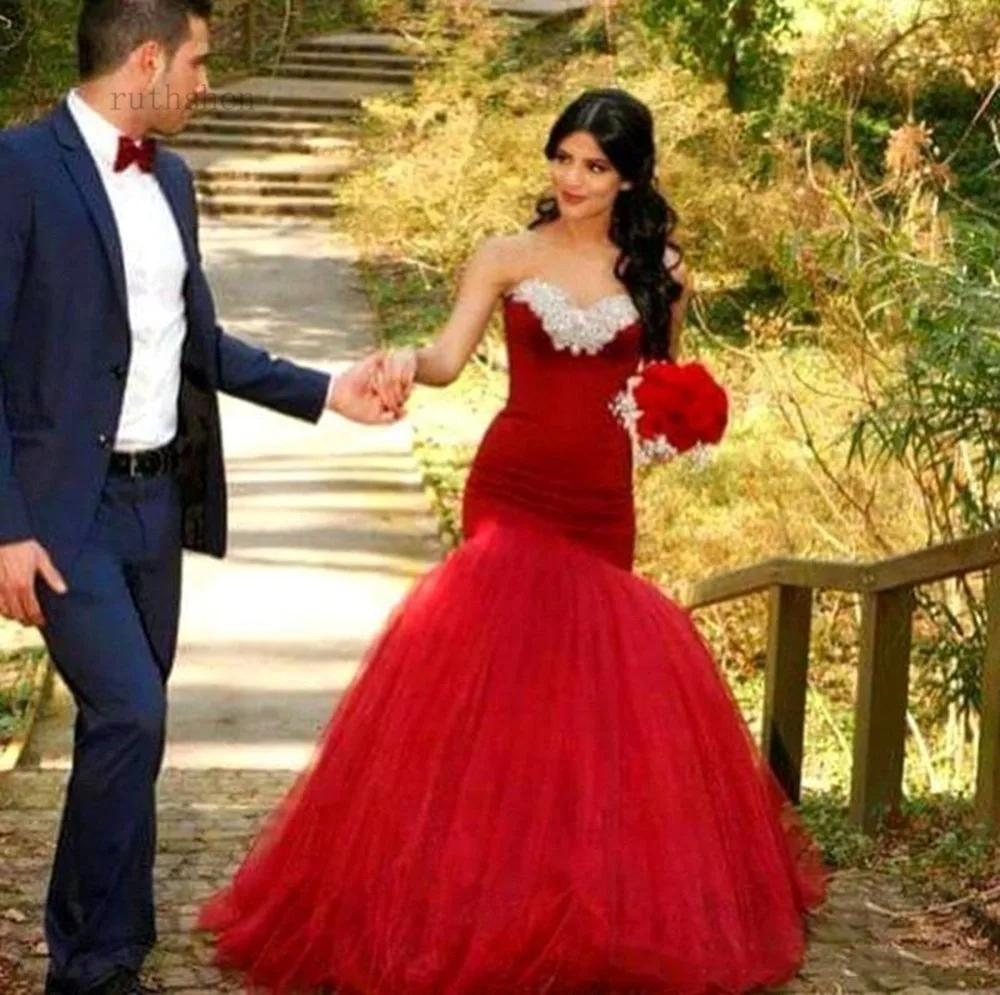 New Arrival Red Mermaid Wedding Dresses Tulle Beaded Sweetheart Ball Gown Bridal Dress
New Arrival Red Mermaid Wedding Dresses Tulle Beaded Sweetheart Ball Gown Bridal Dress