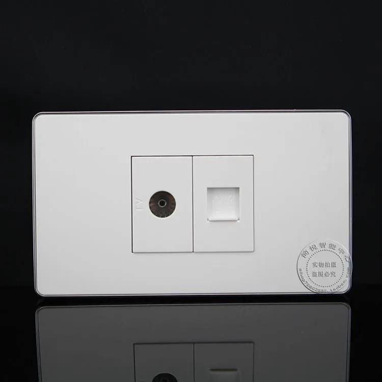 120MM Wall Socket Plate 2 Ports RJ11 CAT3 Network LAN & One TV Connector Panel Faceplate Outlet Adapter Jack
120MM Wall Socket Plate 2 Ports RJ11 CAT3 Network LAN & One TV Connector Panel Faceplate Outlet Adapter Jack