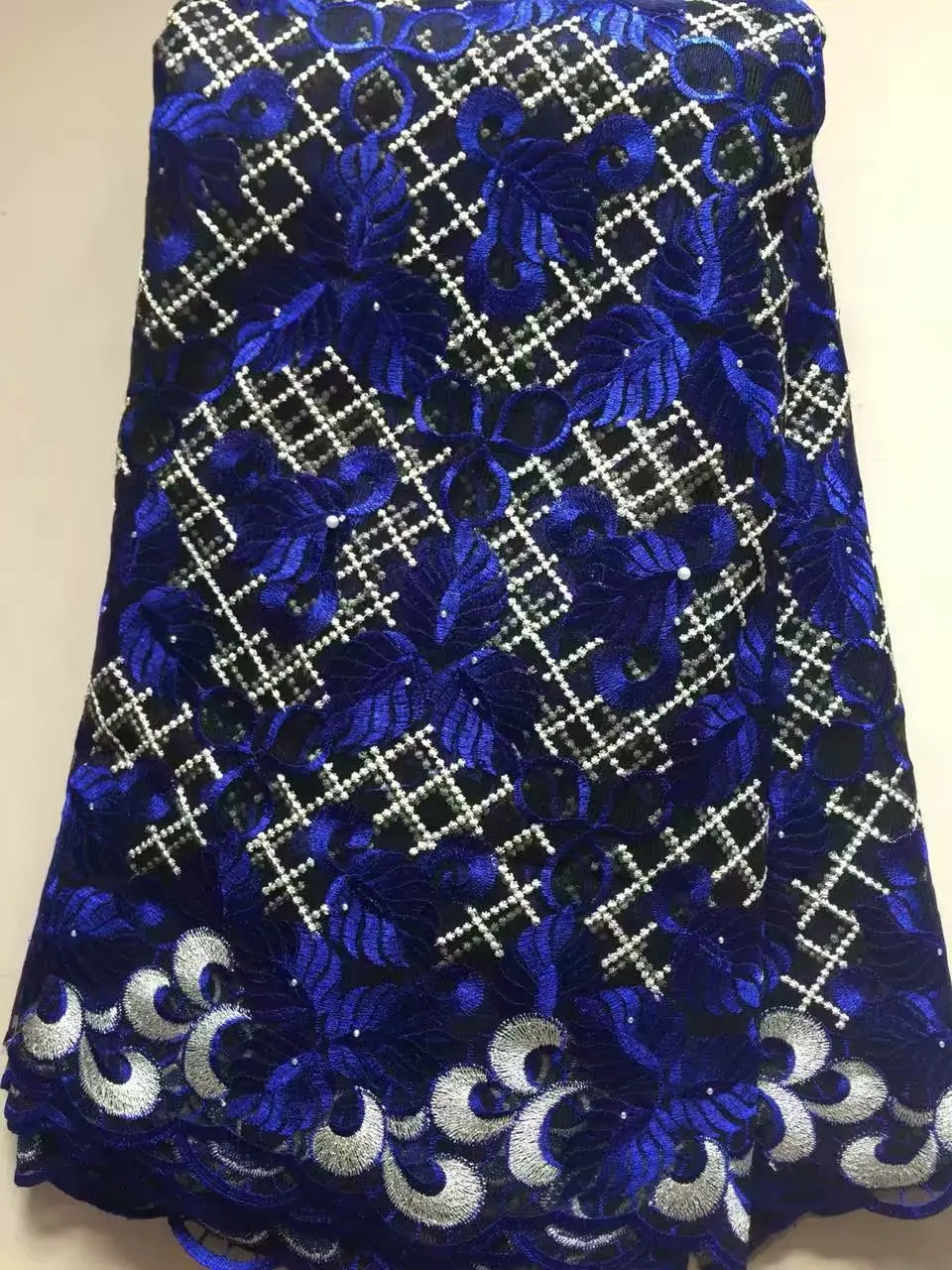Nigerian Laces Fabrics High Quality African Lace Fabric 2018 embroidered African French Net Lace with beads and stones 5ayrds
Nigerian Laces Fabrics High Quality African Lace Fabric 2018 embroidered African French Net Lace with beads and stones 5ayrds
