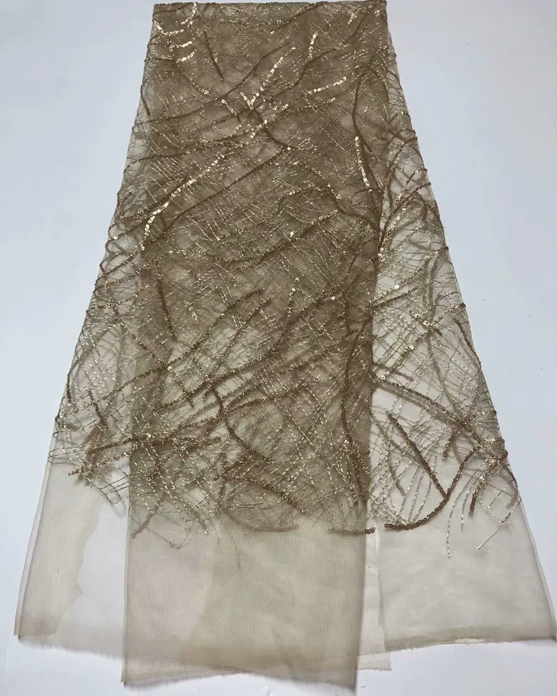2018 high quality sequence French Nigerian sequins net African tulle mesh sequence lace fabric for dress 5yards/lot RL103102
2018 high quality sequence French Nigerian sequins net African tulle mesh sequence lace fabric for dress 5yards/lot RL103102