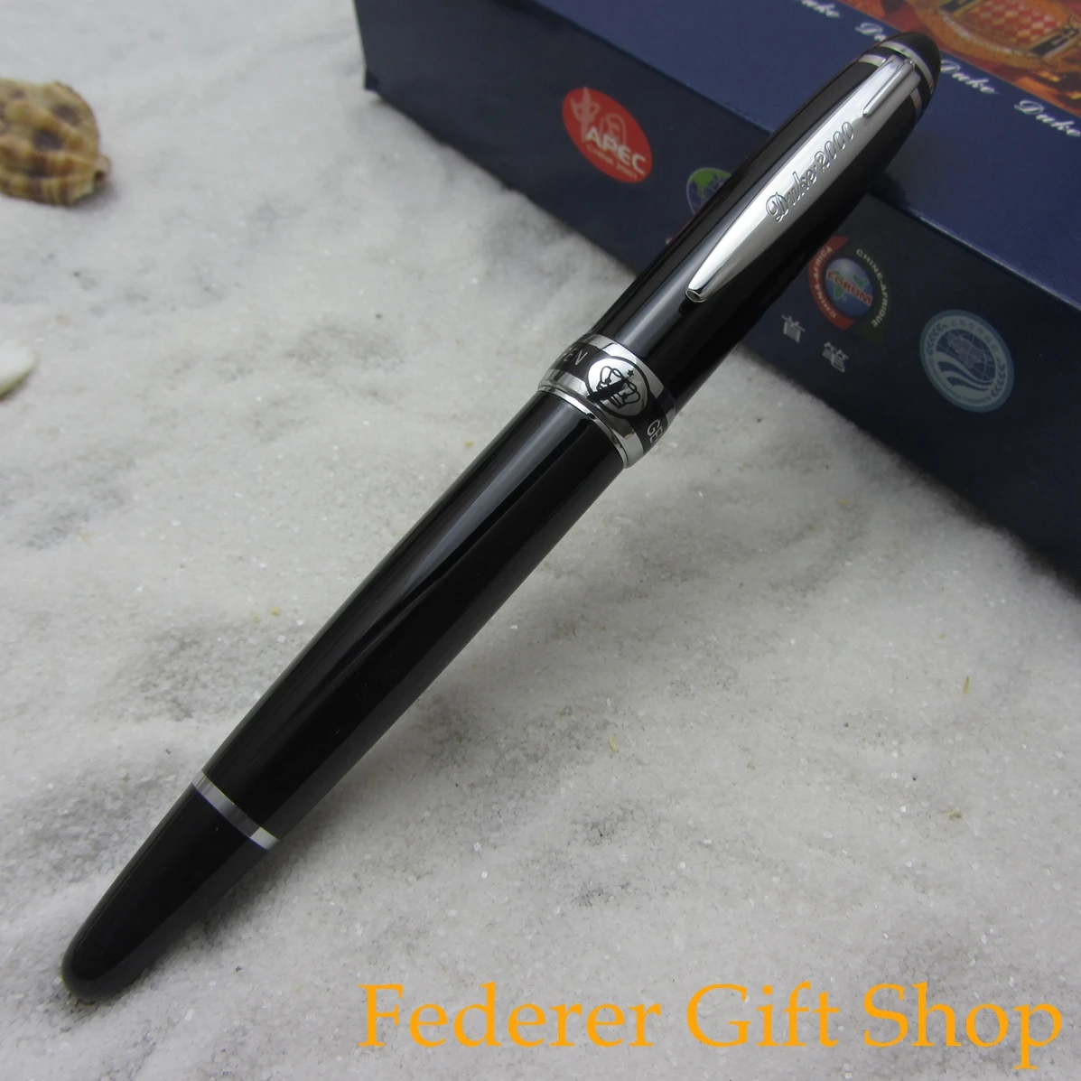 Duke D609 Black and Sliver Fountain Pen Pen-top diamonds metal ink pen Pen top crystal
Duke D609 Black and Sliver Fountain Pen Pen-top diamonds metal ink pen Pen top crystal