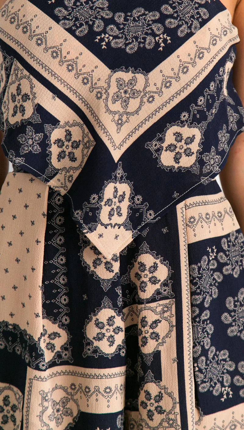 2019 new fashion sexy backless printed lace jumpsuit beach holiday comfortable jumpsuit Hh138
2019 new fashion sexy backless printed lace jumpsuit beach holiday comfortable jumpsuit Hh138