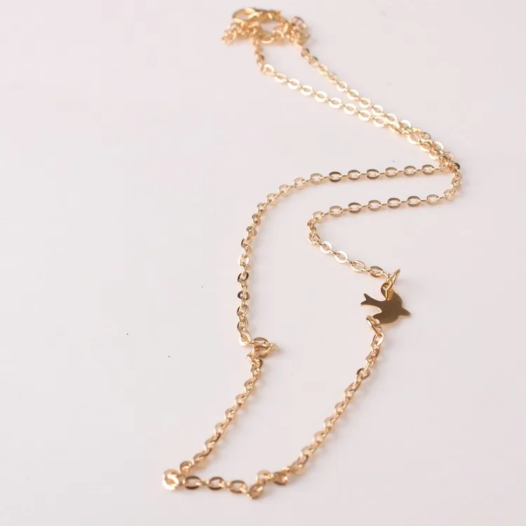 Hot Fashion Plated Simple Chain Bar Necklace Peace Dove Charm Pendant Necklaces women gift Ladies Choker Necklace
Hot Fashion Plated Simple Chain Bar Necklace Peace Dove Charm Pendant Necklaces women gift Ladies Choker Necklace