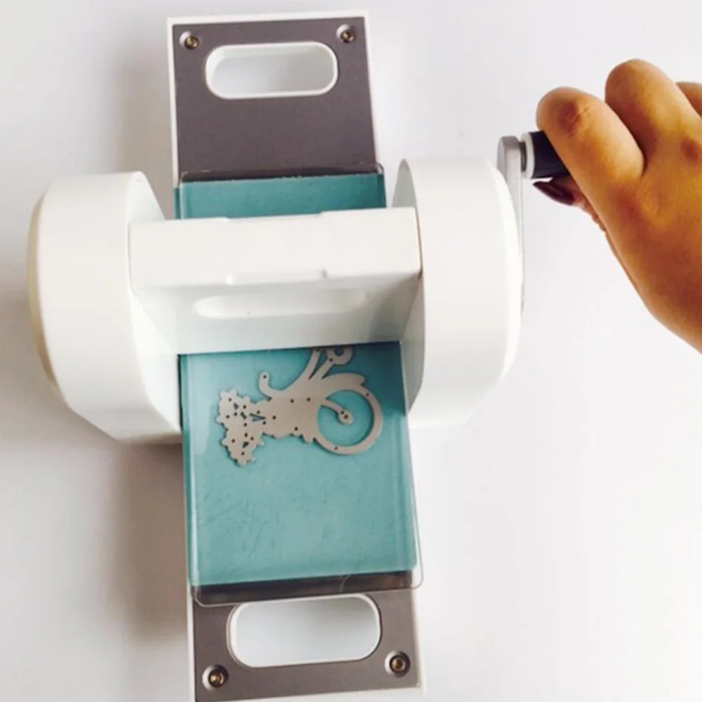 Die Cutting Embossing Machine Scrapbooking Cutter Paper Cutter Die-Cut Machine Home DIY Embossing Dies Tool Die Cutting Embossin
Die Cutting Embossing Machine Scrapbooking Cutter Paper Cutter Die-Cut Machine Home DIY Embossing Dies Tool Die Cutting Embossin
