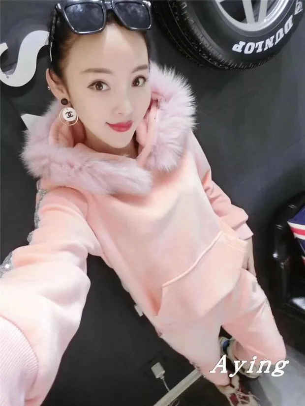 Large Limited Full Size Women's Suit 2019 Spring New Plus Velvet Fashion Hooded Fur Collar Sweater + Trousers Two Sets Of Tide
Large Limited Full Size Women's Suit 2019 Spring New Plus Velvet Fashion Hooded Fur Collar Sweater + Trousers Two Sets Of Tide