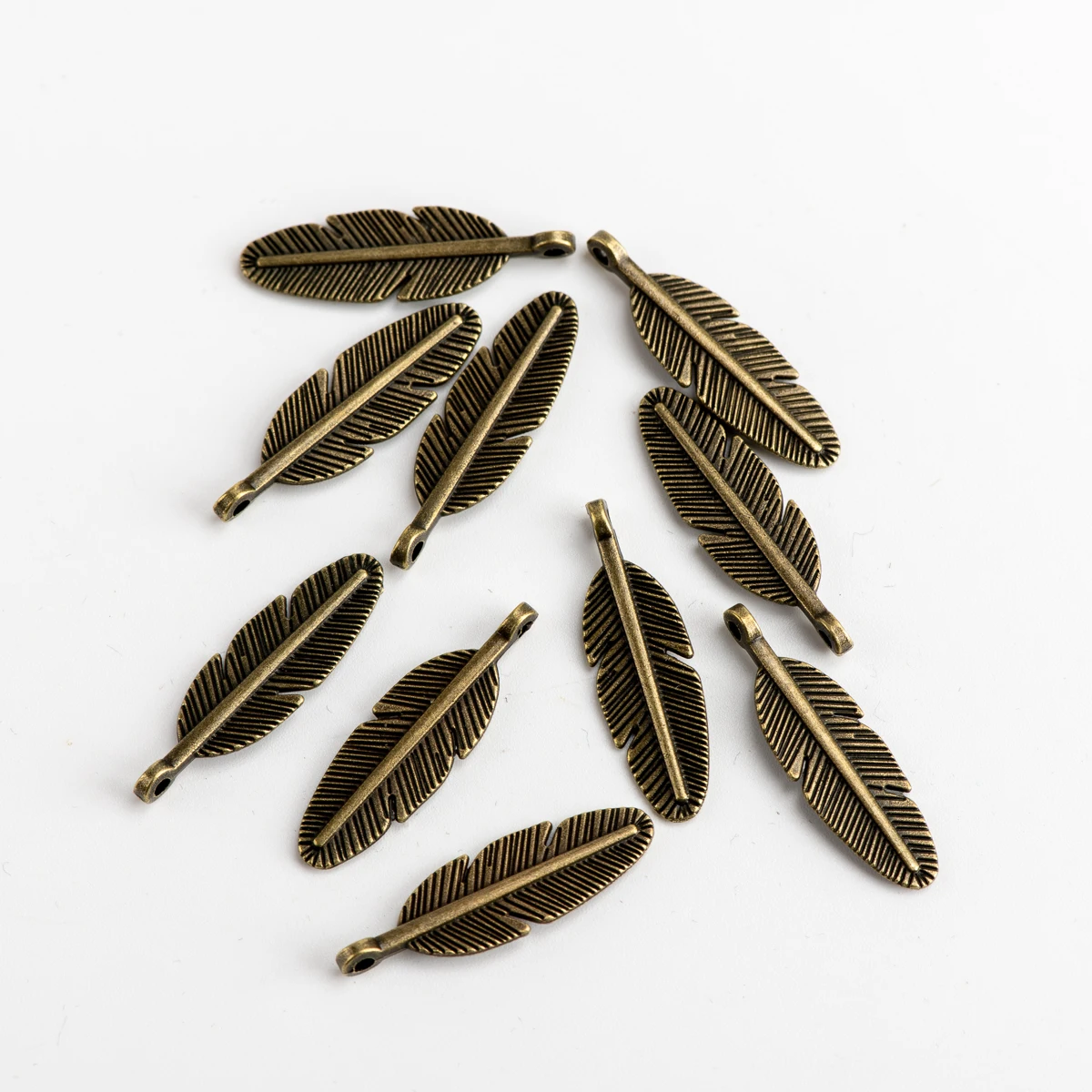 Leaf DIY Alloy Pendant Jewelry Findings Charms Jewelry Findings & Components For Jewelry Making #JZ101
Leaf DIY Alloy Pendant Jewelry Findings Charms Jewelry Findings & Components For Jewelry Making #JZ101