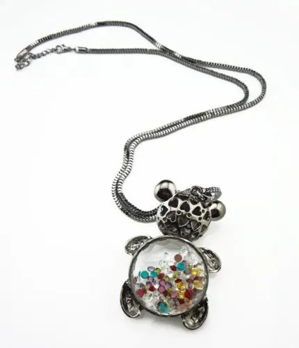 Hot Selling Colorful Crystal Glass Body Rhinestone Lovely Bear Pendant Necklace Gun black Sweater Chain
Hot Selling Colorful Crystal Glass Body Rhinestone Lovely Bear Pendant Necklace Gun black Sweater Chain