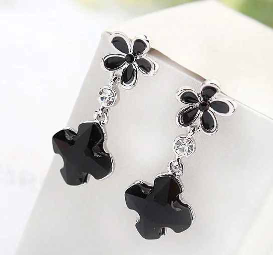 100% Austria Crystal Cross Design Drop Earrings For Women Crystals From Swarovski Fashion Party Jewelry Boucle D'Oreille Femme
100% Austria Crystal Cross Design Drop Earrings For Women Crystals From Swarovski Fashion Party Jewelry Boucle D'Oreille Femme