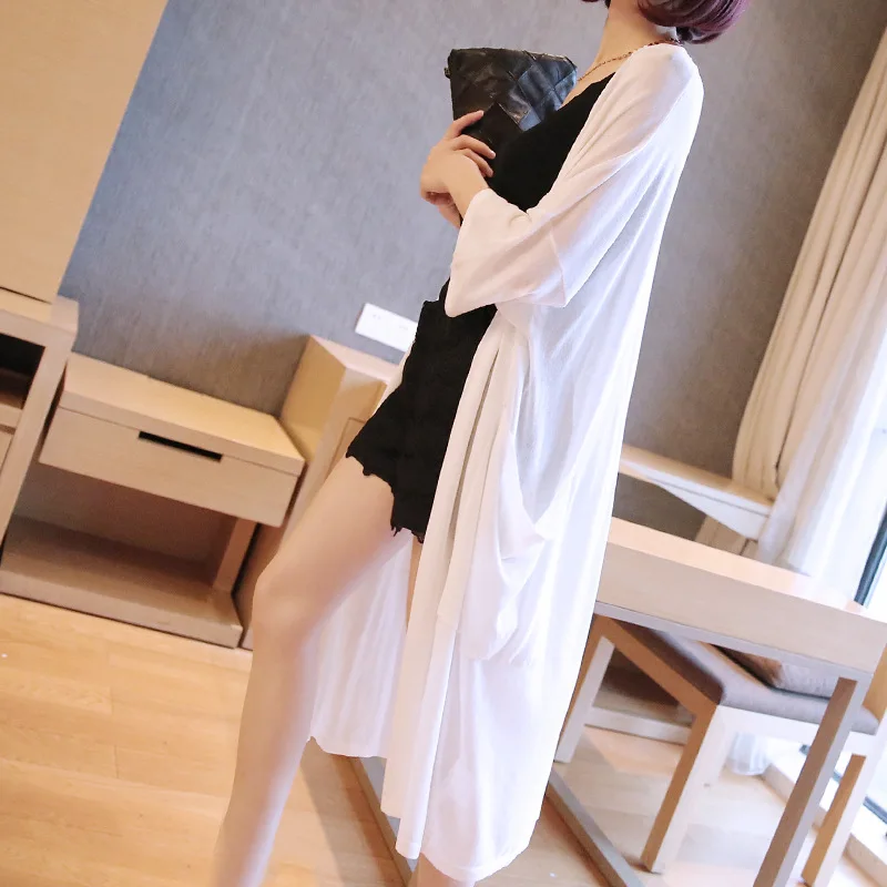 Women's summer thin section ice silk sunscreen shirt 2019 new women's long loose sweater cardigan
Women's summer thin section ice silk sunscreen shirt 2019 new women's long loose sweater cardigan