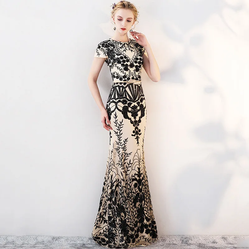 Black Mermaid Chinese Sexy Sequins Oriental Party Female Cheongsam Stage Show Qipao Dress Elegant Celebrity Banquet Dresses
Black Mermaid Chinese Sexy Sequins Oriental Party Female Cheongsam Stage Show Qipao Dress Elegant Celebrity Banquet Dresses