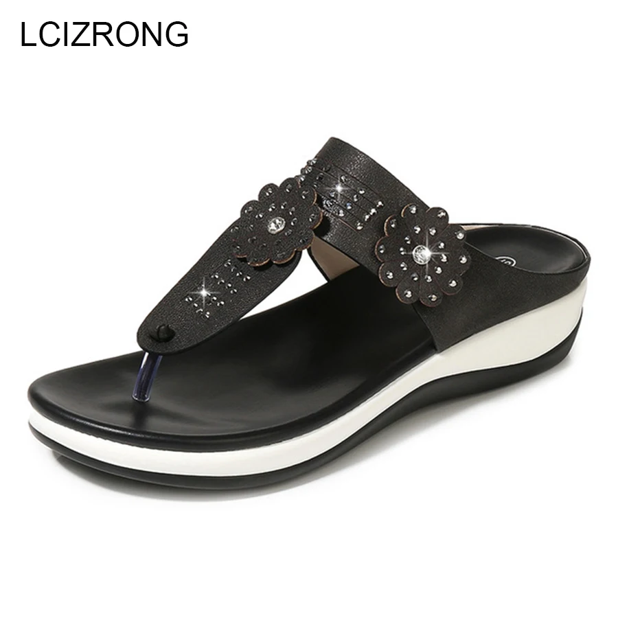 

LCIZRONG Summer Bohemia High Quality Women Flip Flops Beach Flat Slippers Female Fashion Rhinestone Creative Beach Shoes Slides